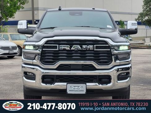 Used 2025 RAM 2500 Tradesman AWD/4WD image 8