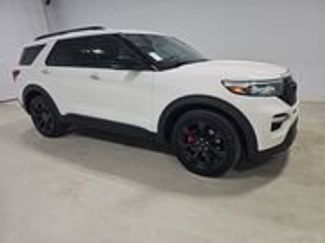 Used 2022 Ford Explorer ST w/ Equipment Group 401A AWD/4WD video 2