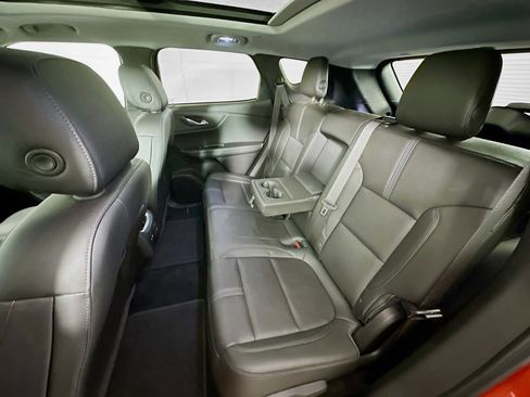 Used 2021 Chevrolet Blazer LT w/ Sound & Technology Package image 26