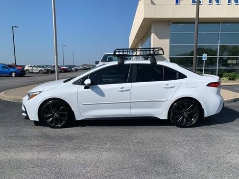 Used 2023 Toyota Corolla SE image 8