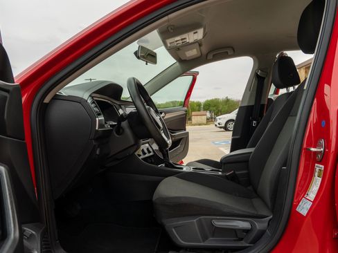 Used 2019 Volkswagen Jetta S w/ Driver Assistance Package FWD image 6