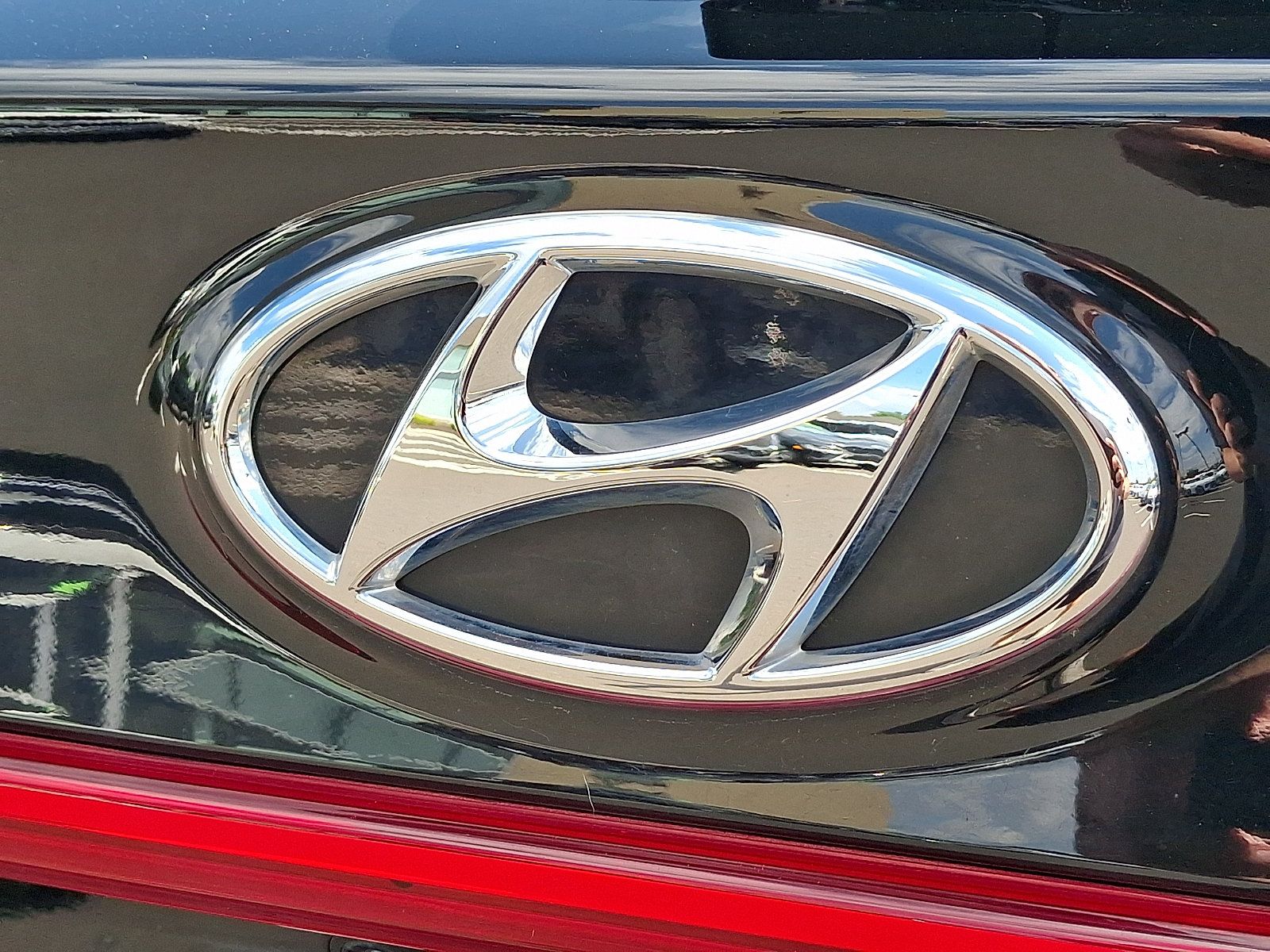 Certified 2023 Hyundai Santa Fe SEL AWD/4WD image 29