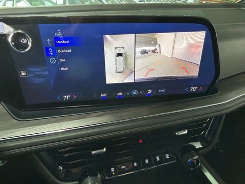 Used 2025 Chevrolet Tahoe LS image 24