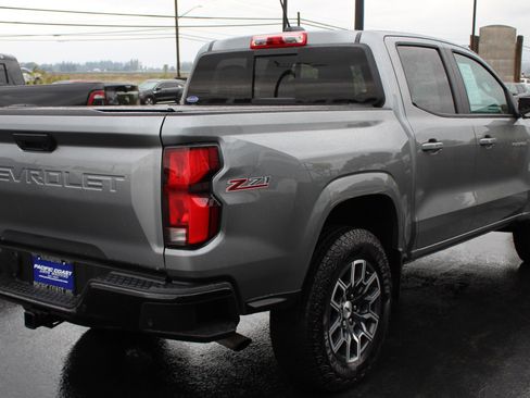 Used 2023 Chevrolet Colorado Z71 image 6