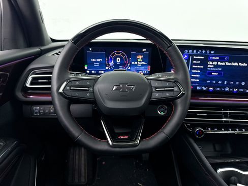 Used 2024 Chevrolet Traverse RS w/ LPO, Floor Liner Package image 36