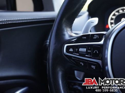 Used 2021 Aston Martin DBX AWD/4WD image 27