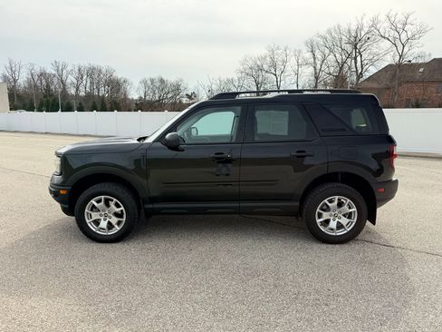 Used 2022 Ford Bronco Sport image 2