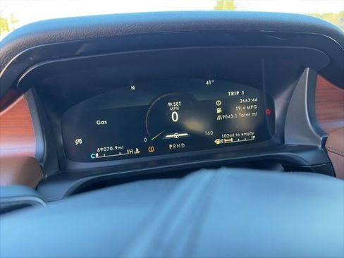 Used 2020 Lincoln Aviator Reserve w/ Equipment Group 202A image 12