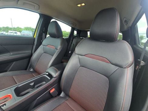 Used 2026 Nissan Kicks SR FWD image 22