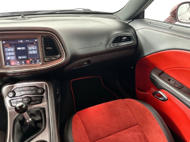 Used 2022 Dodge Challenger R/T w/ Plus Package RWD image 27