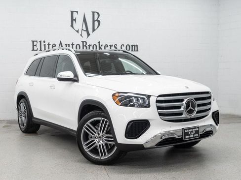 Used 2025 Mercedes-Benz GLS 450 4MATIC image 52