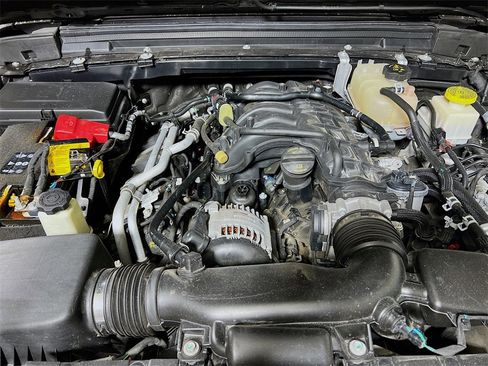 Used 2022 Jeep Gladiator Rubicon w/ Trailer Tow Package image 28