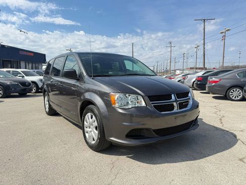 Used 2015 Dodge Grand Caravan SE w/ Quick Order Package 29E SE image 7