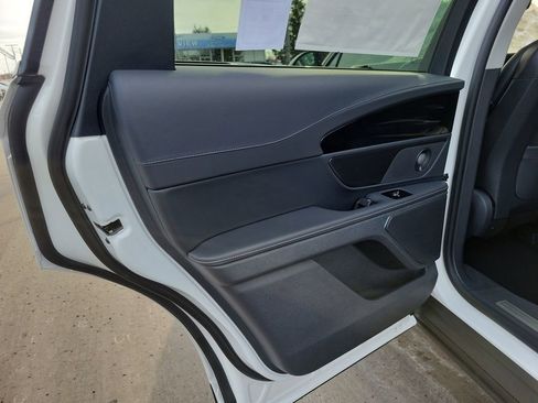 New 2026 Lincoln Nautilus Premier w/ Equipment Group 102A image 20