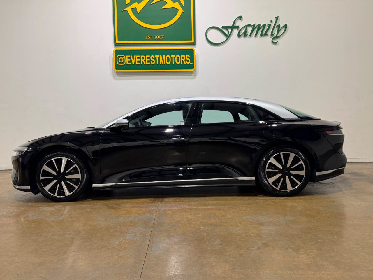 Used 2022 Lucid Air Grand Touring AWD/4WD image 4