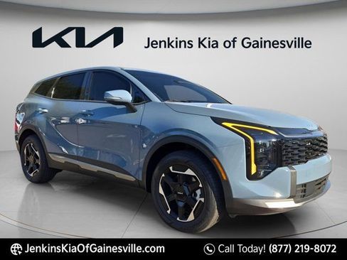 New 2026 Kia Sportage S image 1