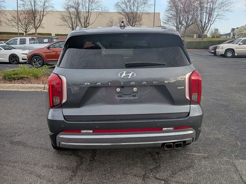 Used 2024 Hyundai Palisade Calligraphy image 8