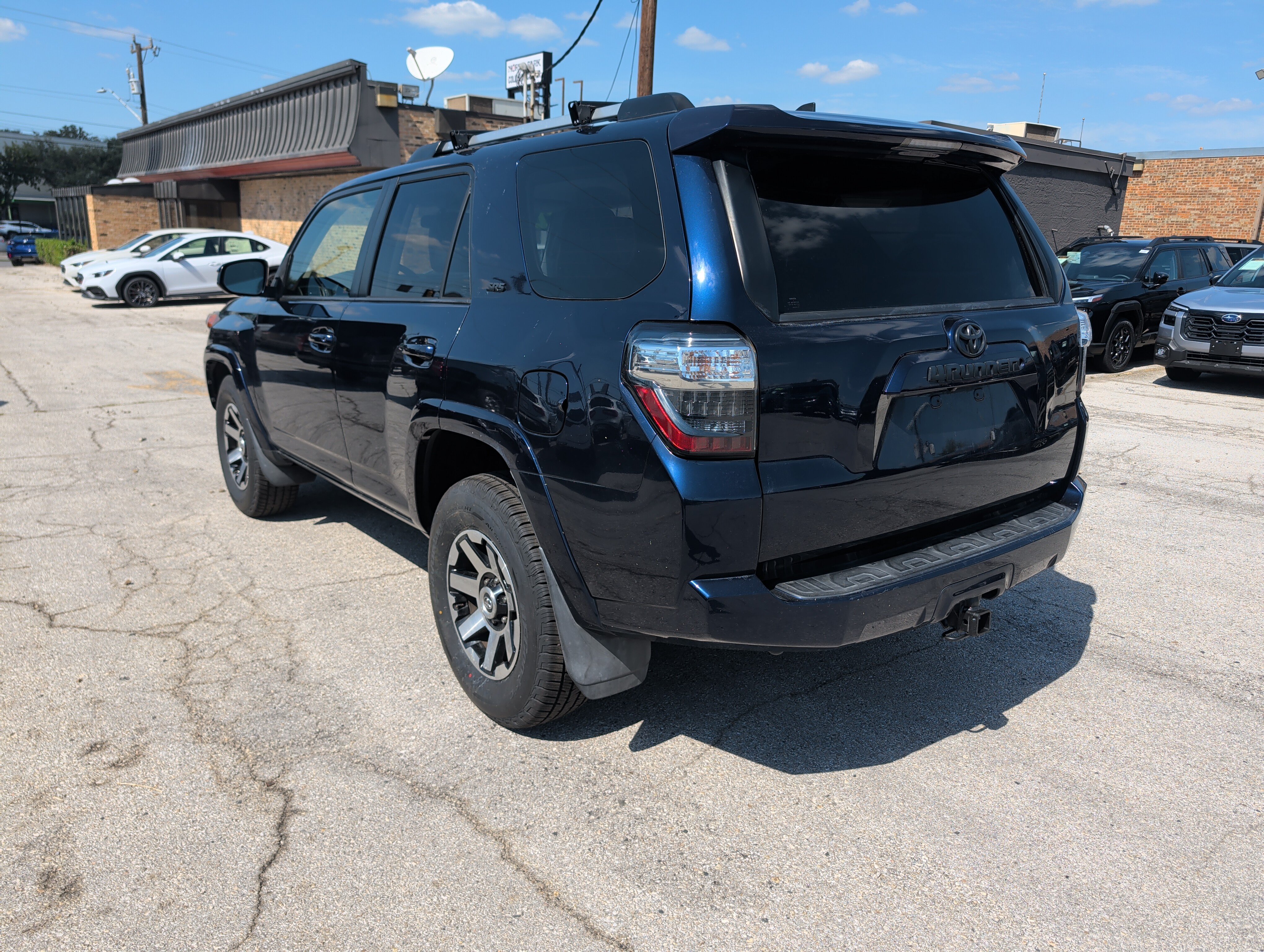 Used 2016 Toyota 4Runner SR5 RWD image 15