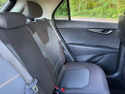 Used 2026 Kia Niro LX FWD image 35