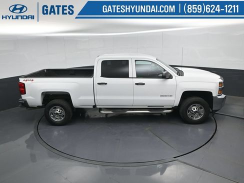 Used 2016 Chevrolet Silverado 2500 W/T AWD/4WD image 41