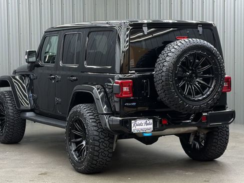 Used 2024 Jeep Wrangler High Altitude image 3