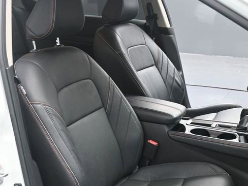 Used 2024 Nissan Altima 2.5 SR w/ SR Premium Package image 36