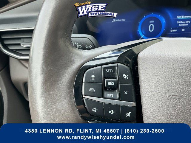 Used 2022 Ford Explorer Platinum AWD/4WD image 19