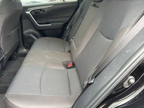 Used 2025 Toyota RAV4 LE image 9