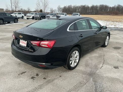 Used 2019 Chevrolet Malibu LT image 3
