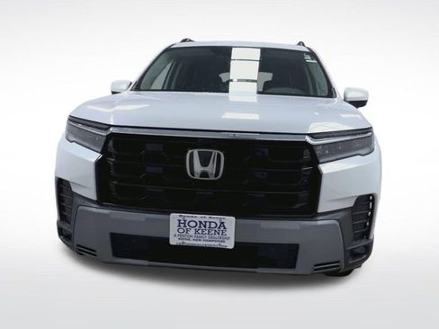 New 2026 Honda Pilot Elite image 3