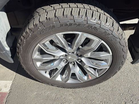 Used 2024 GMC Sierra 1500 Denali w/ Denali Reserve Package image 36