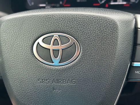 Used 2026 Toyota Grand Highlander FWD image 44