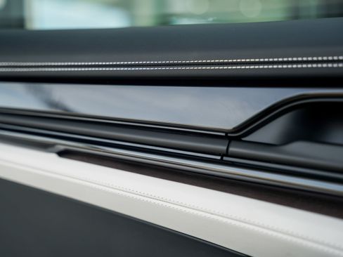 New 2026 Porsche Panamera image 19