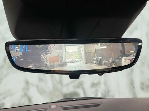 Used 2022 Cadillac Escalade ESV Sport w/ Touring Package image 12