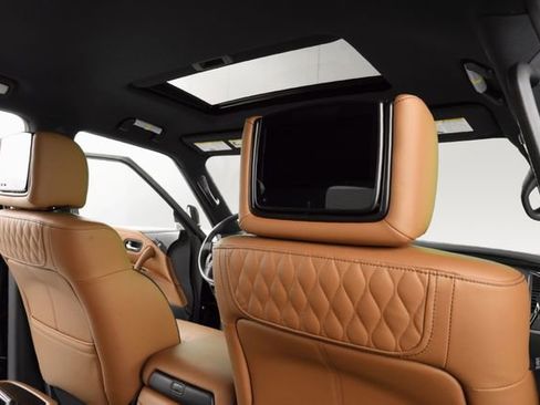 Used 2024 INFINITI QX80 Sensory AWD/4WD image 20