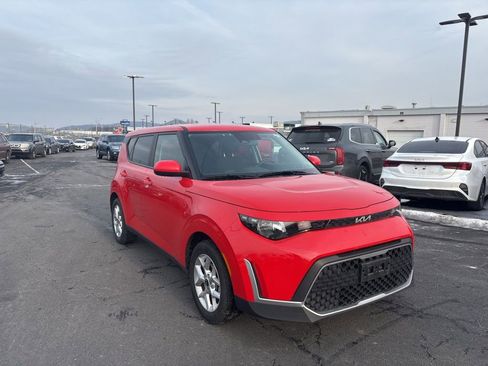 Certified 2024 Kia Soul LX w/ Option Group 015 image 1