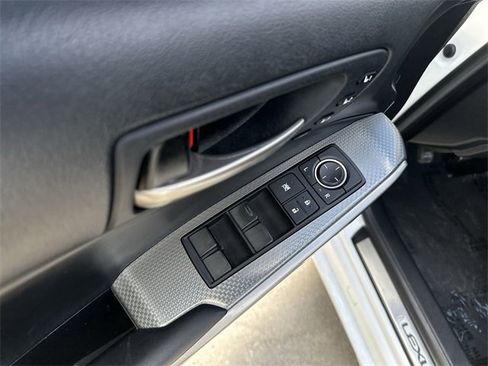 Used 2018 Lexus IS 350 F Sport image 15