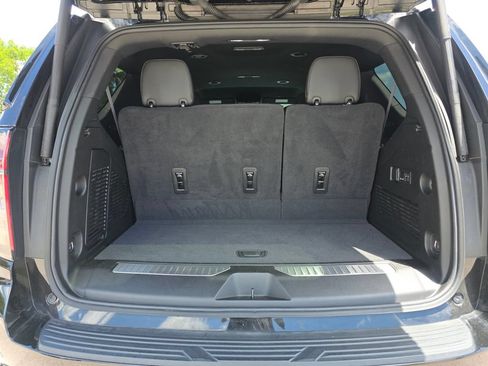 Used 2023 Chevrolet Tahoe RST w/ Luxury Package RWD image 21