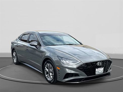 Used 2023 Hyundai Sonata SEL w/ Cargo Package FWD image 3