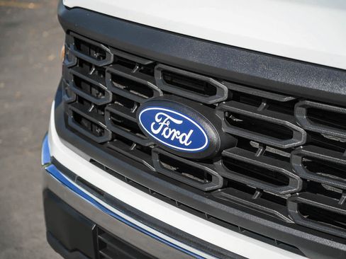 Used 2024 Ford F150 XL AWD/4WD image 3