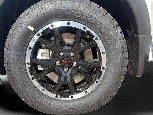 New 2026 Nissan Pathfinder Rock Creek AWD/4WD image 49