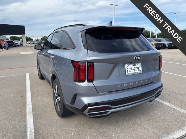 Used 2021 Kia Sorento S FWD image 5