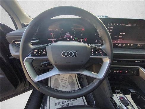 Certified 2025 Audi Q5 Premium Plus w/ Premium Plus image 29