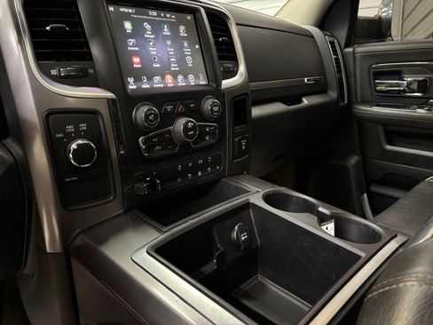 Used 2015 RAM 3500 Laramie Longhorn image 18