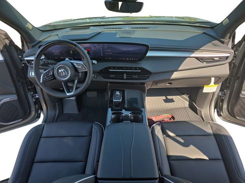 New 2026 Buick Enclave Avenir w/ Super Cruise Package FWD image 9