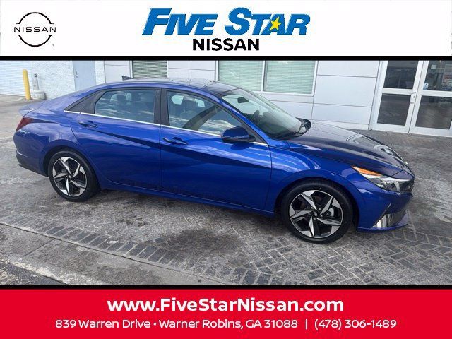 Used 2023 Hyundai Elantra Limited FWD image 2