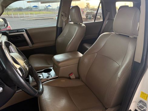 Used 2011 Toyota 4Runner SR5 w/ Premium Pkg w/Leather AWD/4WD image 10