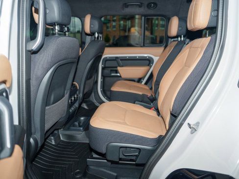 Used 2026 Land Rover Defender 130 X image 13