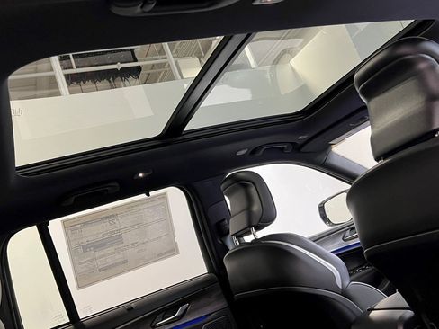 New 2025 Jeep Grand Cherokee Overland w/ Adv Protech Group III image 10