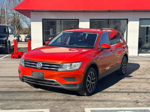 Used 2019 Volkswagen Tiguan SE image 10